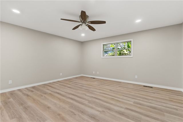 923 Smith Drive, Harrison, AR 72601