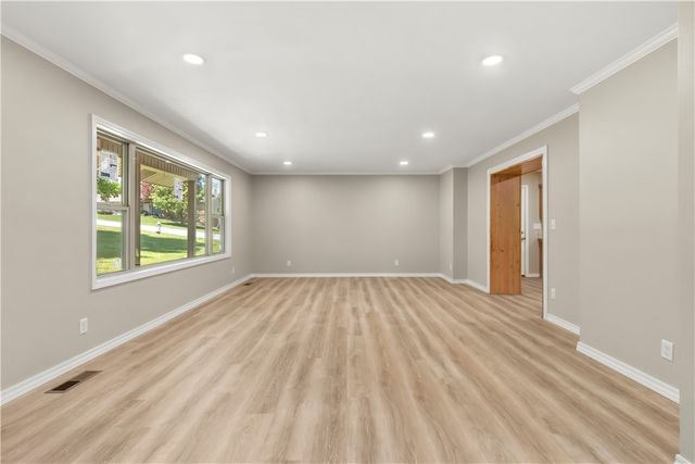 923 Smith Drive, Harrison, AR 72601