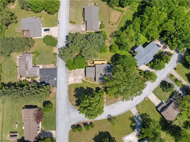 923 Smith Drive, Harrison, AR 72601