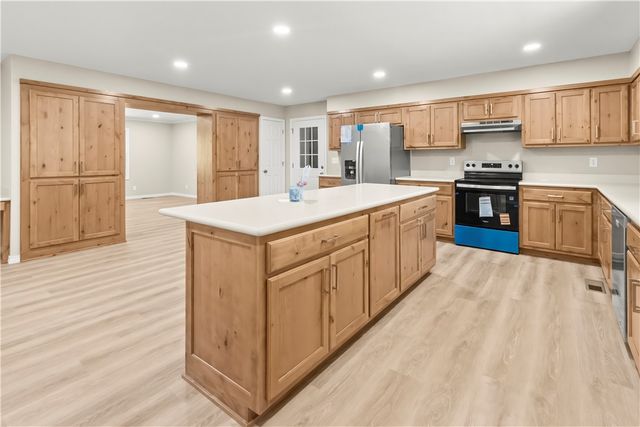 923 Smith Drive, Harrison, AR 72601