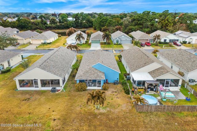 2047 Majestic Pine Court NE, Palm Bay, FL 32905