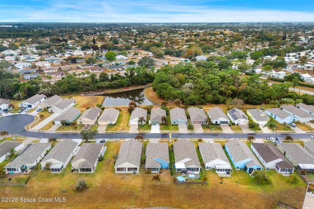 2047 Majestic Pine Court NE, Palm Bay, FL 32905