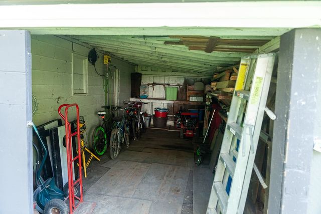 4030 Colfax Avenue, Des Moines, IA 50317