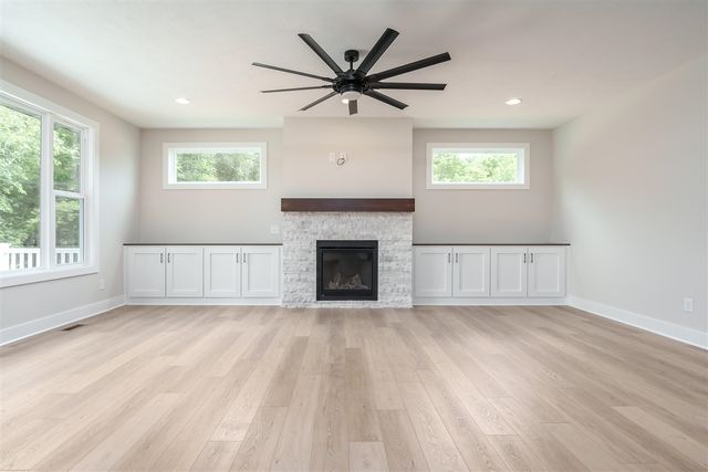 10545 Sharon Lee Lane, Portage, MI 49024