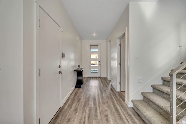 717 W WYNWOOD DR, Murray, UT 84123