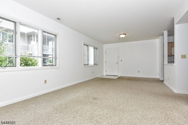 125 Orchard Park 125, Allendale Boro, NJ 07401