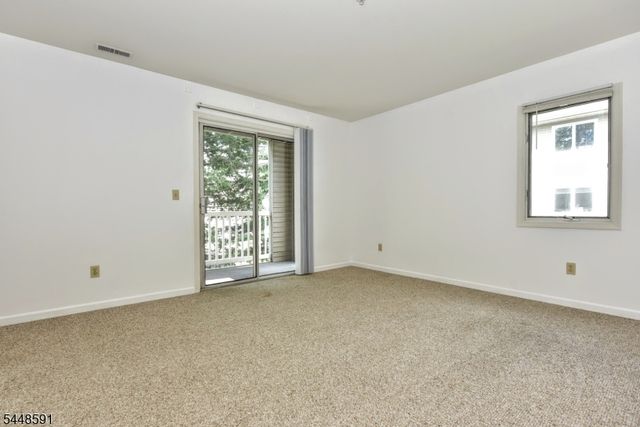 125 Orchard Park 125, Allendale Boro, NJ 07401