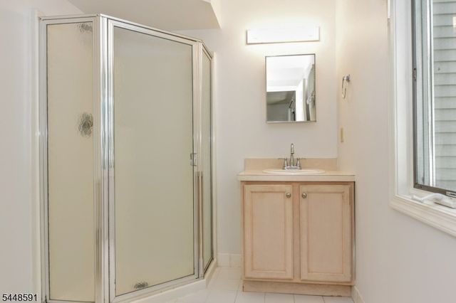125 Orchard Park 125, Allendale Boro, NJ 07401