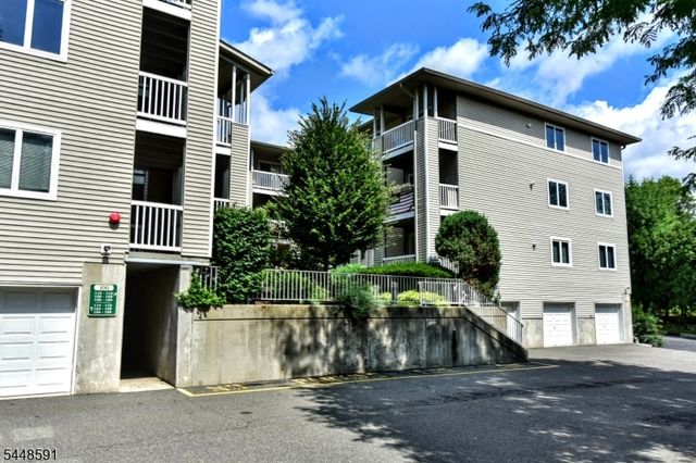 125 Orchard Park 125, Allendale Boro, NJ 07401