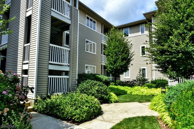 125 Orchard Park 125, Allendale Boro, NJ 07401