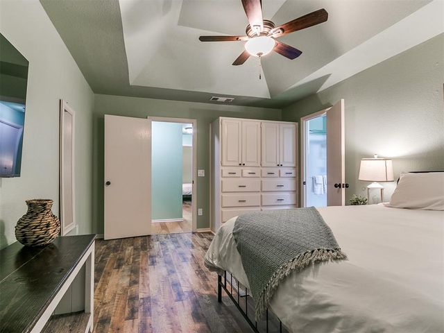 2800 Allspice Run, Norman, OK 73026