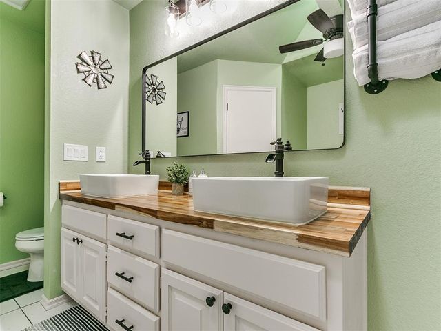 2800 Allspice Run, Norman, OK 73026