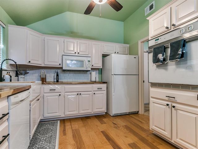 2800 Allspice Run, Norman, OK 73026