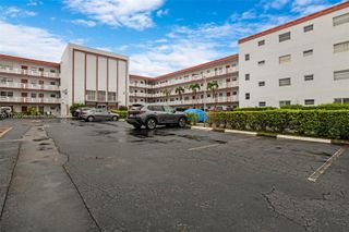 4000 NW 44th Avenue 205, Lauderdale Lakes, FL 33319