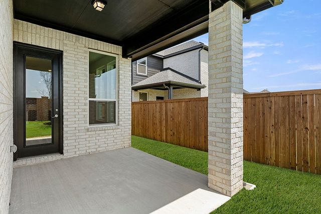 17249 Oxborough Drive, Fort Worth, TX 76247