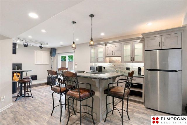 15446 Briar Street, Omaha, NE 68138