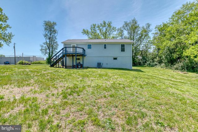 9123 OLD TURNPIKE RD, Culpeper, VA 22701