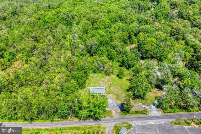 9123 OLD TURNPIKE RD, Culpeper, VA 22701