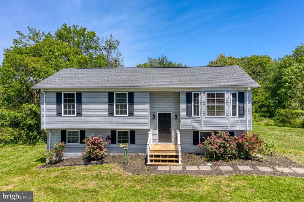 9123 OLD TURNPIKE RD, Culpeper, VA 22701