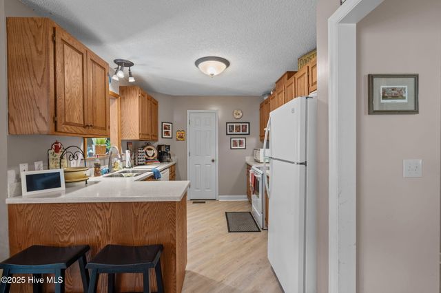265 Longleaf Drive, West End, NC 27376