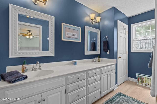 265 Longleaf Drive, West End, NC 27376