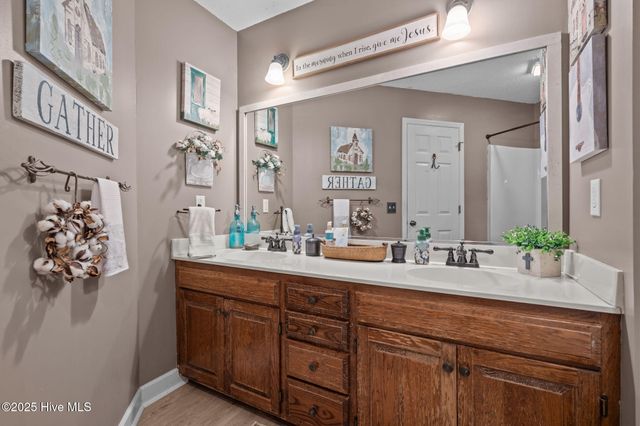 265 Longleaf Drive, West End, NC 27376