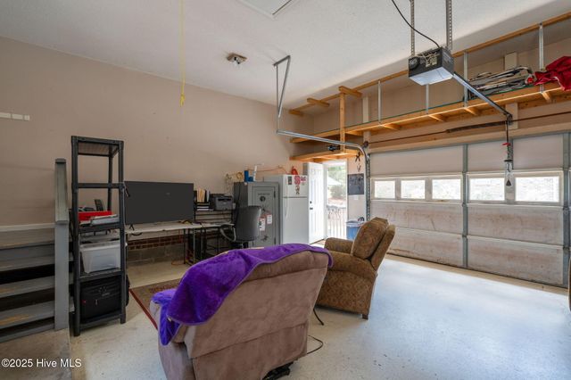 265 Longleaf Drive, West End, NC 27376