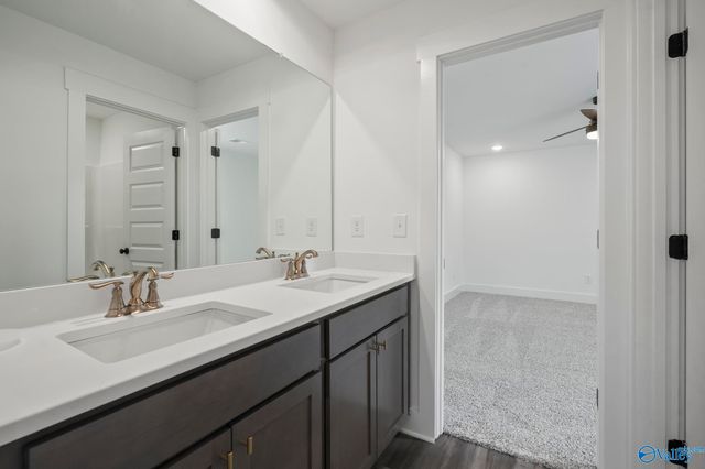 104 Bridgemill Avenue, Madison, AL 35756