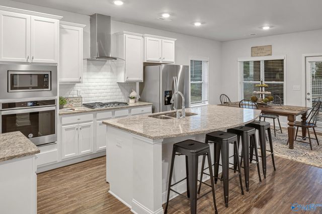 104 Bridgemill Avenue, Madison, AL 35756
