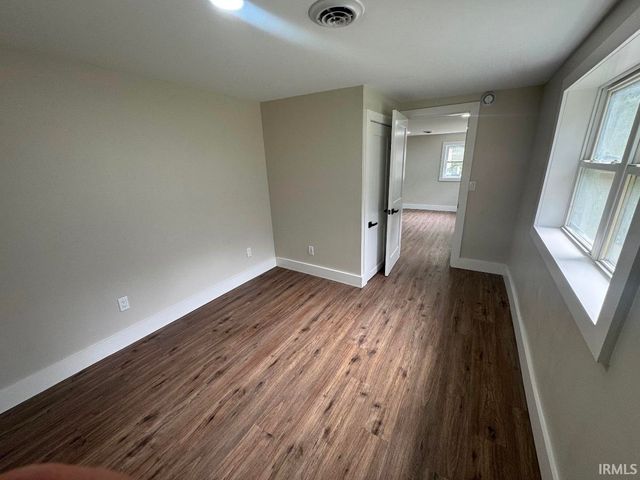 26051 Lakeview Drive, Elkhart, IN 46514