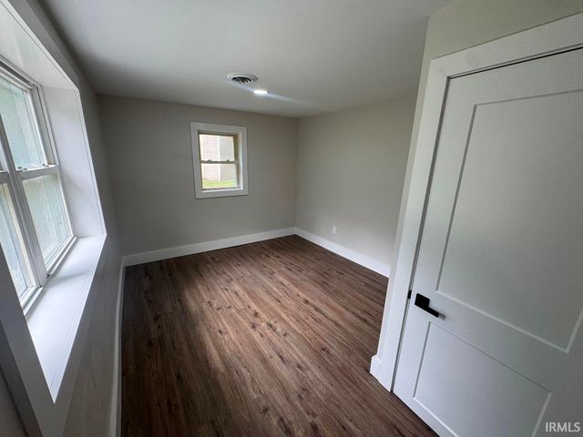26051 Lakeview Drive, Elkhart, IN 46514