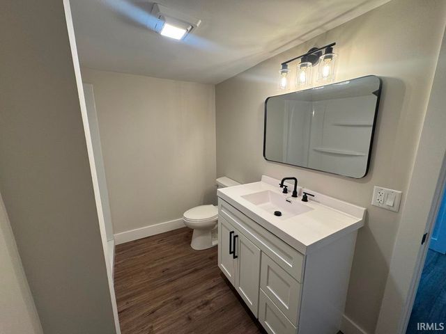 26051 Lakeview Drive, Elkhart, IN 46514