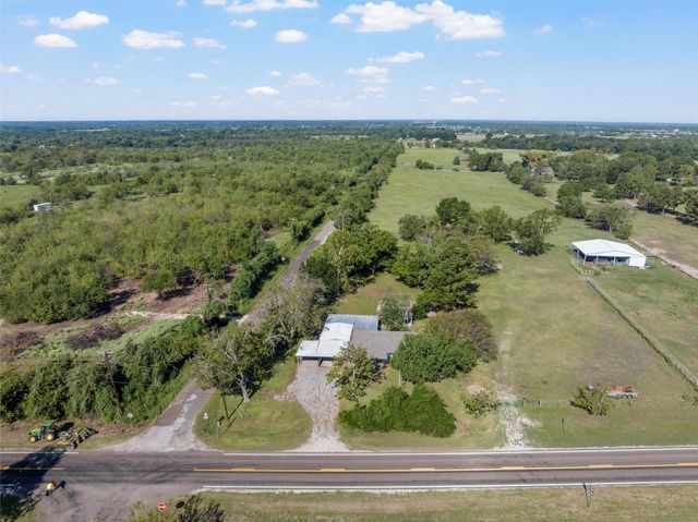 722 Fm 1366, Mexia, TX 76667