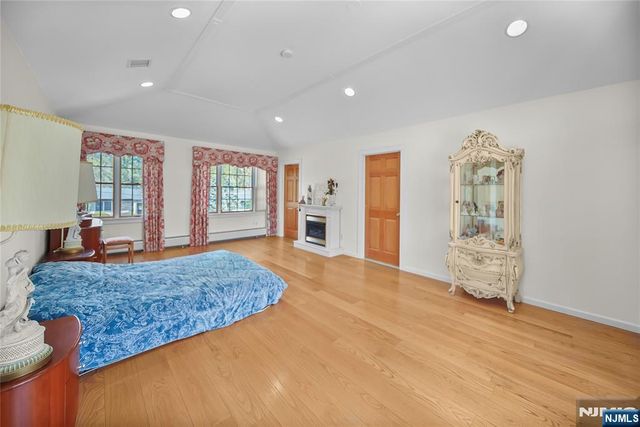 177 Engle Street, Cresskill, NJ 07626