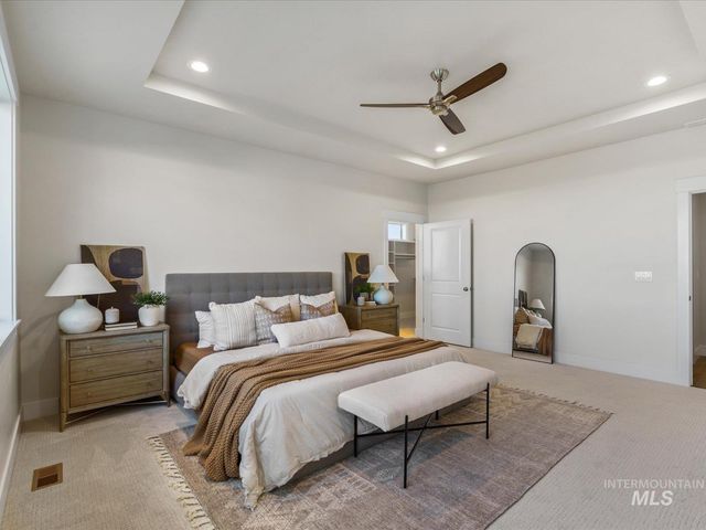 375 S Strut Way, Boise, ID 83716