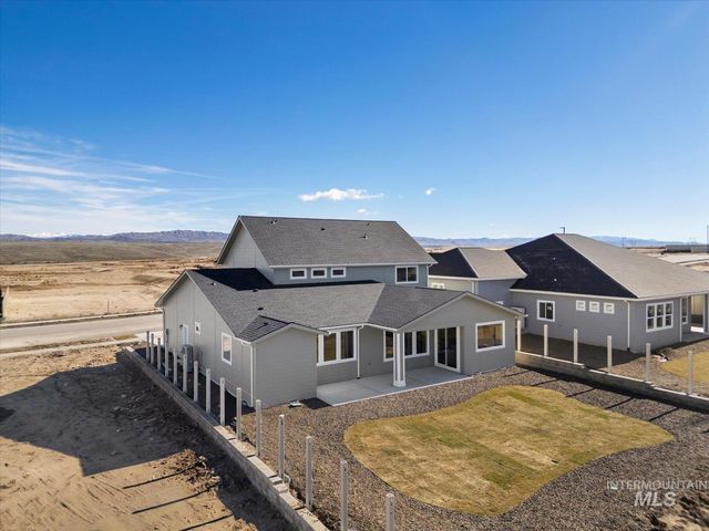 375 S Strut Way, Boise, ID 83716