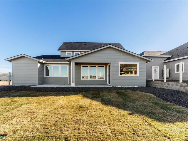 375 S Strut Way, Boise, ID 83716
