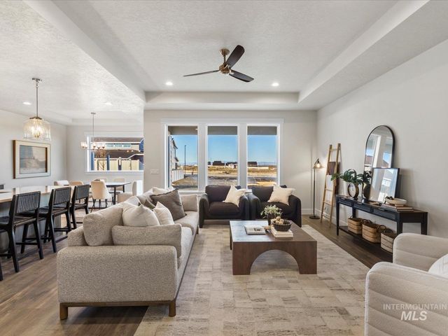 375 S Strut Way, Boise, ID 83716