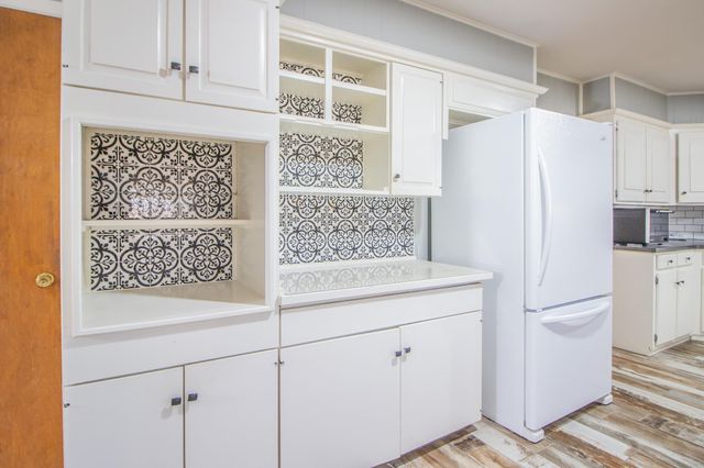 1603 E Reppto Street, Brownfield, TX 79316