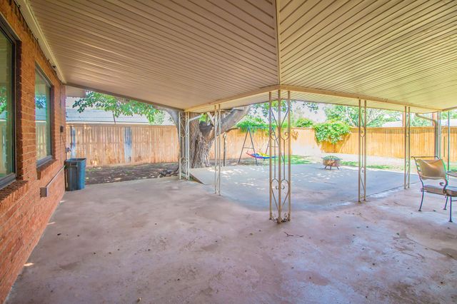 1603 E Reppto Street, Brownfield, TX 79316