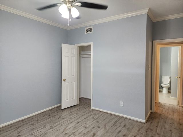 2255 Braeswood Park Drive 272, Houston, TX 77030
