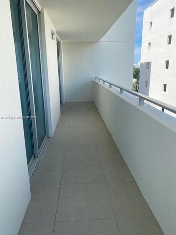 1150 101st St 403, Bay Harbor Islands, FL 33154