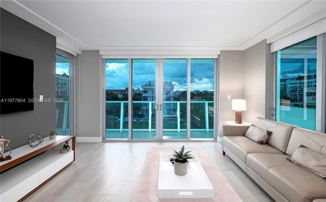 1150 101st St 403, Bay Harbor Islands, FL 33154