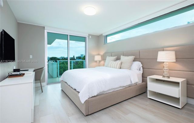 1150 101st St 403, Bay Harbor Islands, FL 33154