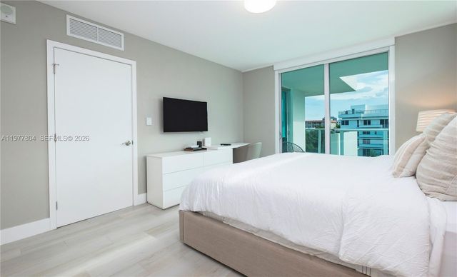 1150 101st St 403, Bay Harbor Islands, FL 33154