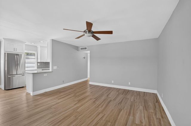374 Capri H, Delray Beach, FL 33484