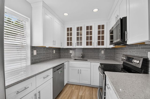 374 Capri H, Delray Beach, FL 33484