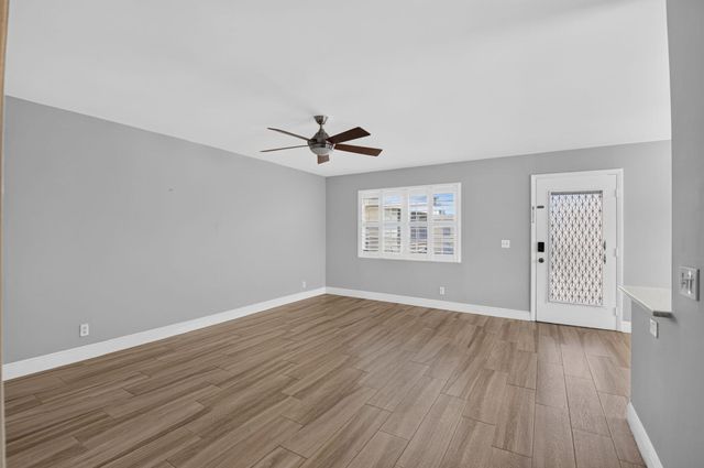 374 Capri H, Delray Beach, FL 33484