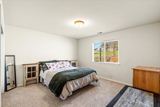 5593 Baldwin St, Valley Springs, CA 95252