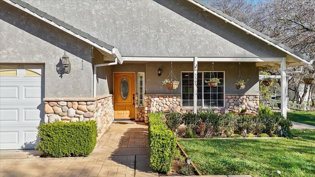 5593 Baldwin St, Valley Springs, CA 95252